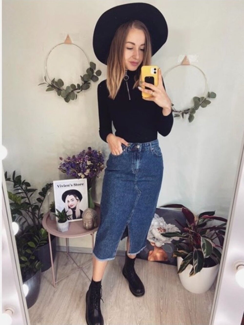 Dark Wash Denim Skirt – Center Slit